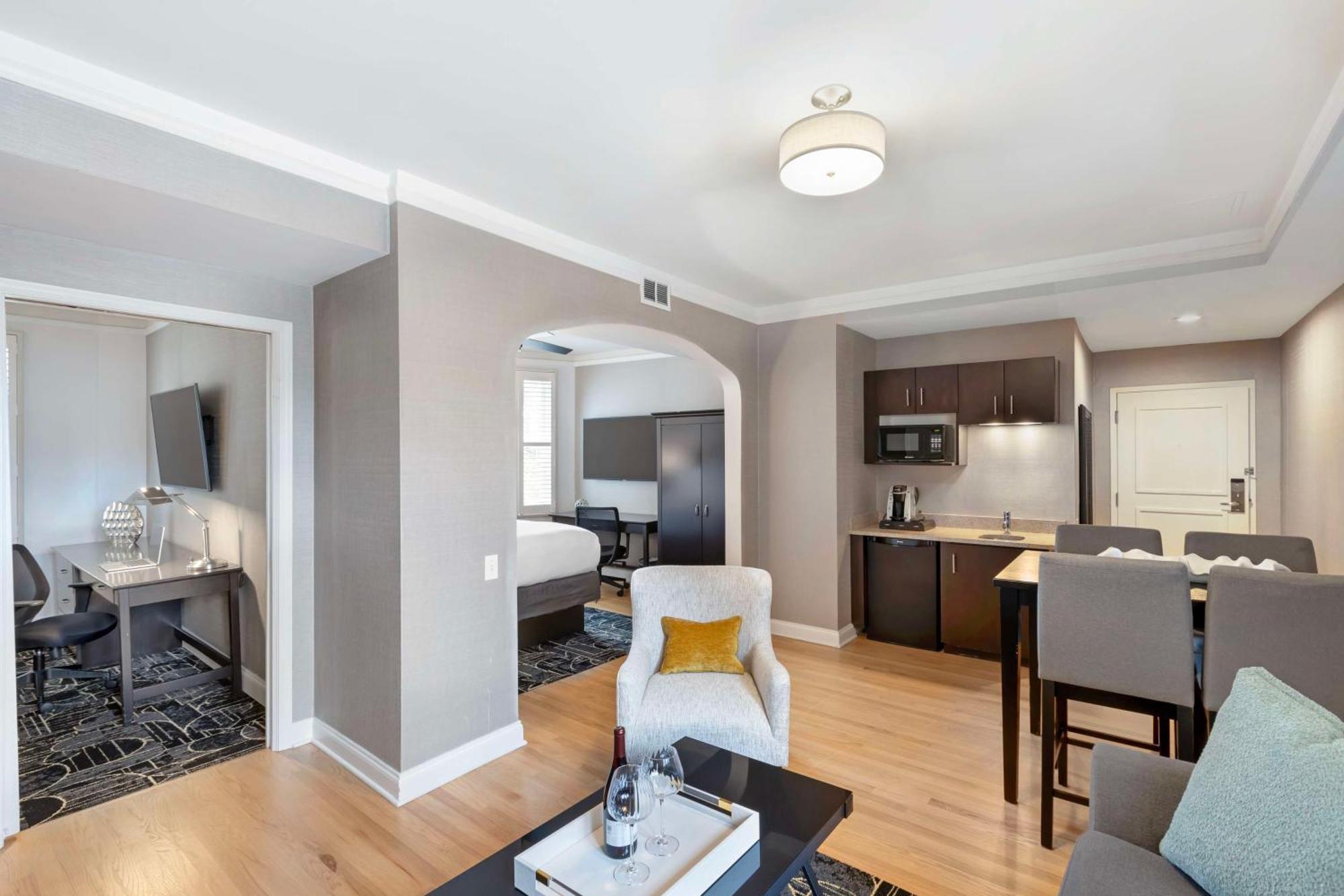 Best Western Plus Hawthorne Terrace Hotel Chicago Ngoại thất bức ảnh
